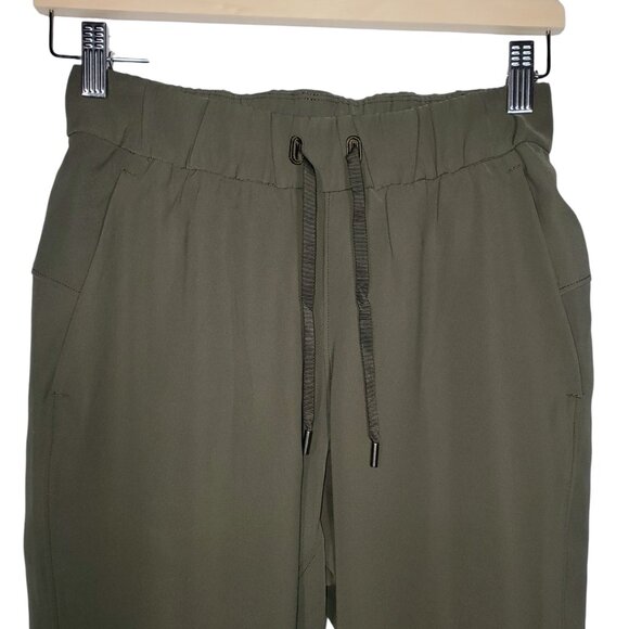Lululemon On the Fly Jogger Pants Women's 2 Olive Green Loungewear Gym Travel - Picture 3 of 6